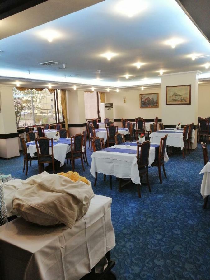 Akyuz Hotel Ankara Ngoại thất bức ảnh